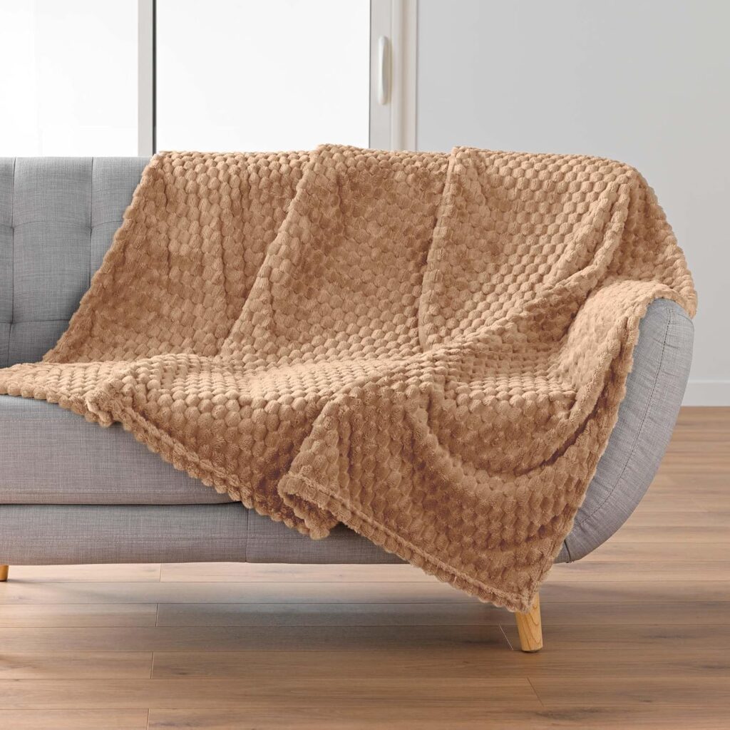 Plaid camel